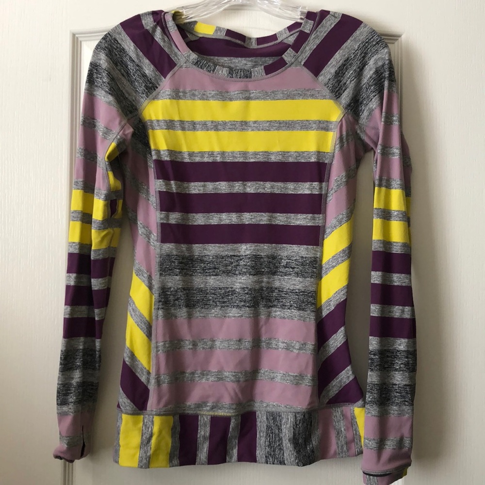 Lululemon top